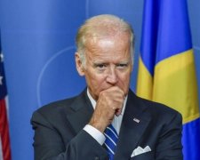 Киев решился на спецстатус Донбасса, - Байден