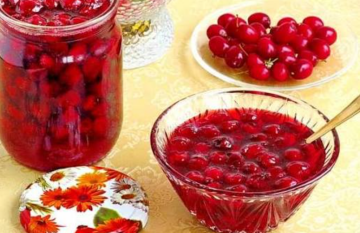 Кизилове варення, зображення з вільних джерел
