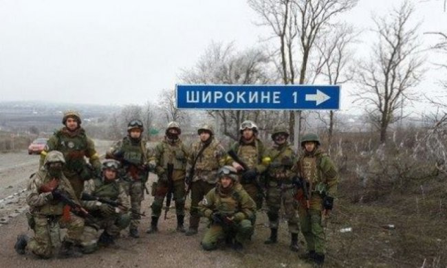 Террористы целый день обстреливали Широкино