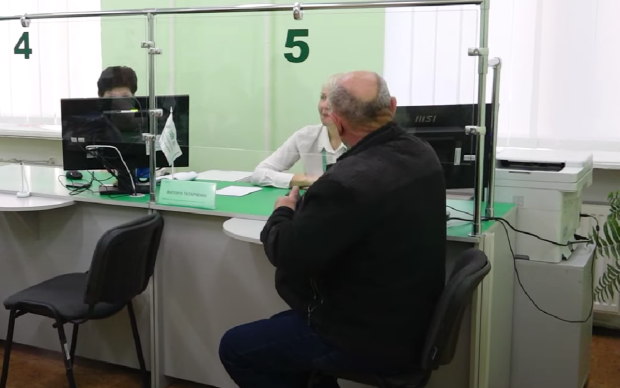 Индексация для трудоустроенных пенсионеров: когда повысят пенсии