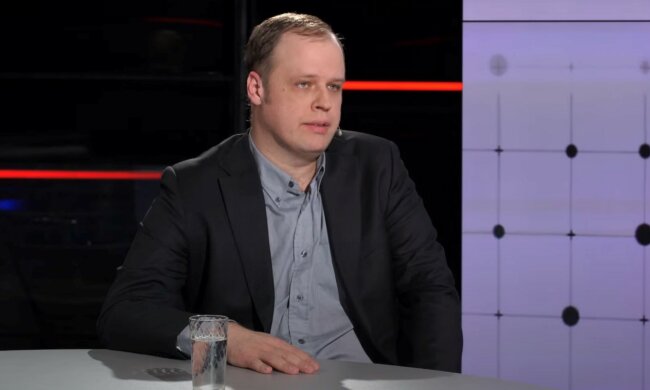 Бросить все работники уже не могут и не хотят, поскольку там есть рабочие места, - Ярослав Карпец