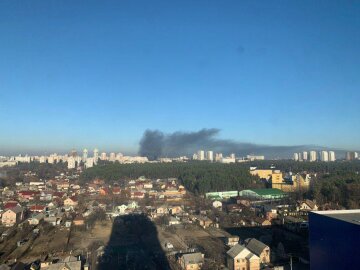 пожар на складах "Каштан" в Киеве, фото Знай.ua