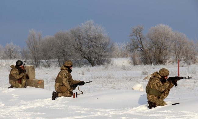 українські військові
