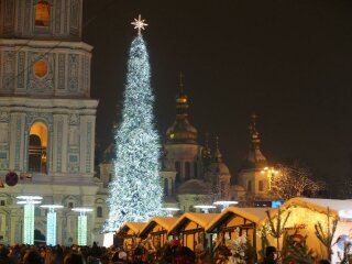 Новорічні свята у Києві, фото: Уніан