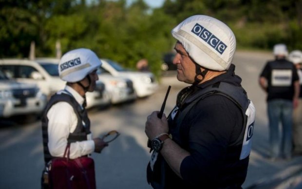 П'яні бойовики зустріли ОБСЄ літаючими агрегатами