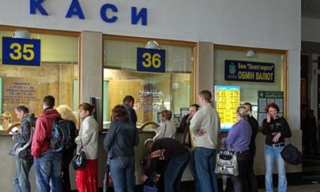 Залізничні поїздки на далекі відстані суттєво подорожчають для пасажирів в 2016 році