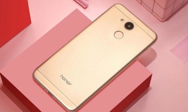 Huawei представила новий бюджетний смартфон