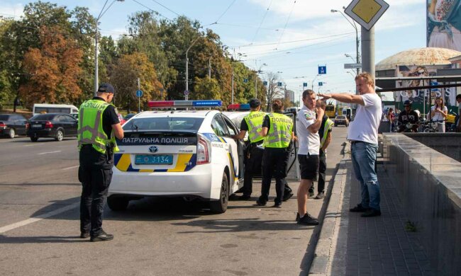 В Киеве орудует вооруженная банда, объявлен план "Перехват": оставляют за собой кровавый след