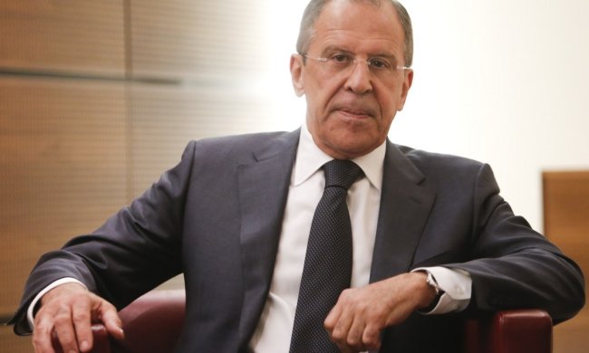 Лавров спробував відмахнутися від санкцій: перелякана бравада насмішила мережу
