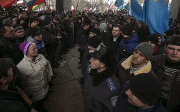 Оккупированные, но не побеждённые: крымские татары поддержали пленных украинских моряков