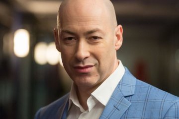 Гордон рассказал у Дудя о Путине, Порошенко и отношении к России: видео