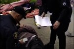 пенсионер в наручниках, скриншот