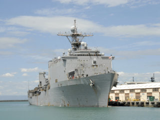 USS Fort McHenry