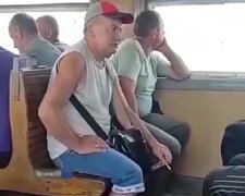 Пасажири електрички, скріншот з відео