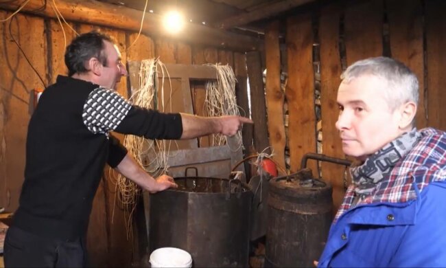 Рецепт самогону, фото: скріншот з відео