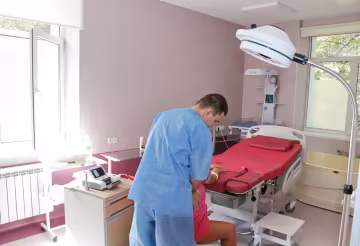 Вітаємо з малюком: де на Львівщині найчастіше народжуються діти
