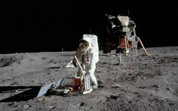 Курс на Луну: NASA покорит спутник Земли