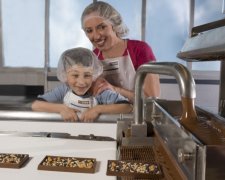 Roshen розпродає виробництво у Маріуполі