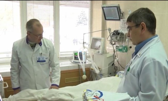 Дніпровські медики врятували пораненого жителя Авдіївки