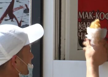 Самые опасные продукты в жару, кадр из видео