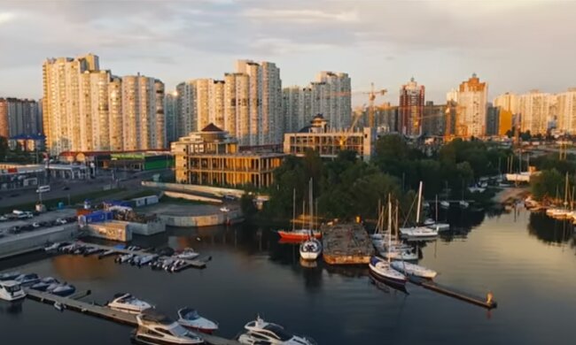 яхт-клуб, Київ, скріншот з відео