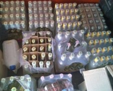 Колишні військові перевозили алкоголь в «ДНР» під виглядом волонтерів