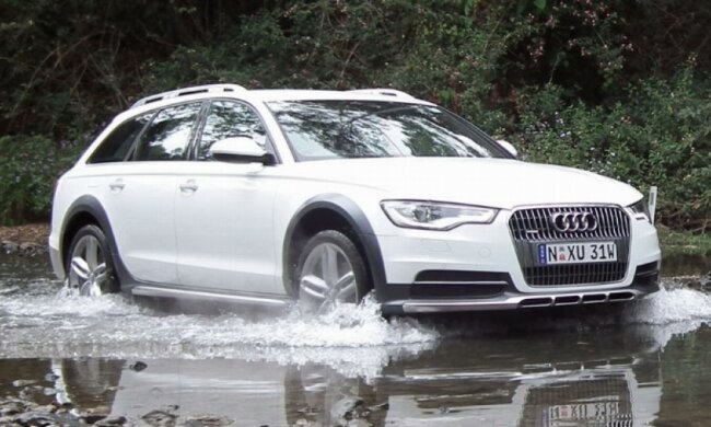 В Україну ввезли викрадене авто за мільйон гривень