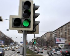 Журналісти перевірили ефективність "Зеленої хвилі" у Києві