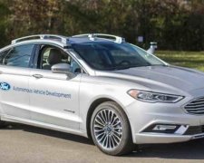 Ford витратить на розробки мільярд доларів