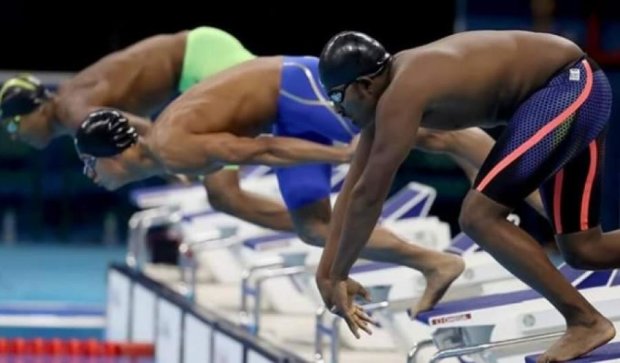 Пловец-пышка шокировал олимпийскую публику (ФОТО)