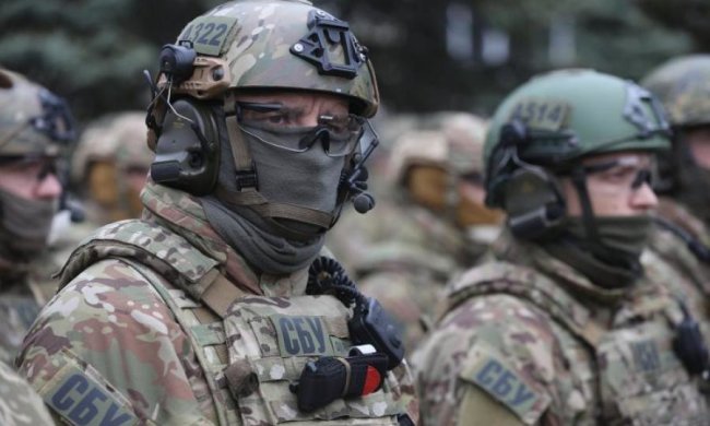 Політолог: За обшуками СБУ у журналістів стоять спроби в зародку зламати мирний процес