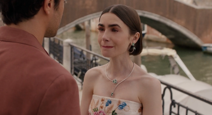 Лілі Колінз, кадр з серіалу "Емілі в Парижі"