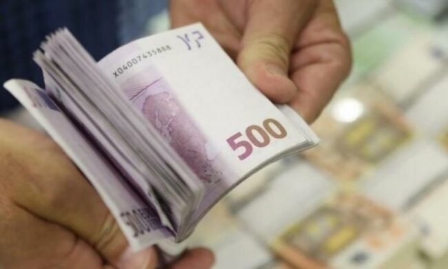 Европейцы борются с наркотиками с помощью 500 евро