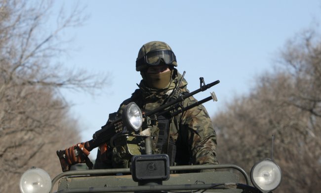 Бойовики на Донбасі напали на мирних жителів: російські міни розривалися в будинках українців