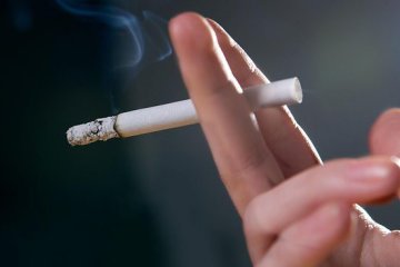 Вчені розповіли, чому кожна наступна сигарета здається приємнішою за попередню