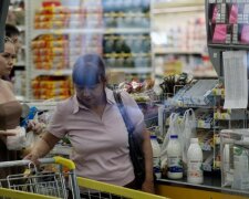 Дрібні монети більше не приймають в магазинах: куди подіти дзвінке добро