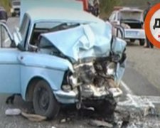 У Миколаївській області чоловік загинув у лобовому зіткненні (фото, відео)