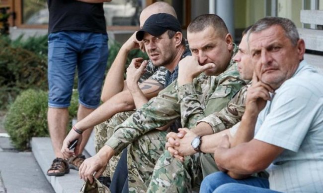 Нарушили регламент: ветераны поставили Гройсману ультиматум