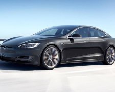 Tesla Model S получит ненастоящий двигатель V8: все ради безопасности