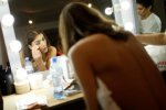Від'їдайте "булки": худим моделям вказали на двері