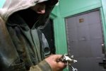 Пізнаєте його? Кияни спіймали домушника на гарячому