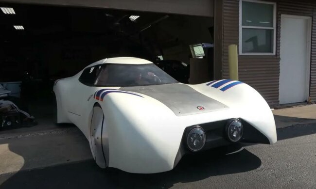 Omega Car, скріншот відео
