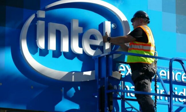 Відсутність конкурентів розбалувала Intel