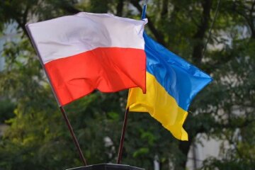 Варшава допомога українцям