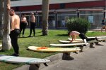 Местные жители популярных островов объявили голодовку из-за туристов: власти "не видят" огромной проблемы