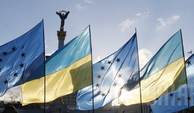 Франция ратифицировала соглашение об ассоциации Украина-ЕС