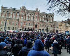 В Украине закрылись сотни отделений банков, в чем причина