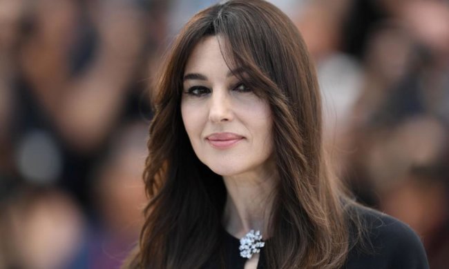 Моніка Беллуччі втерла носа усім на тижні моди в Парижі