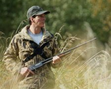 Снігова людина змусила мисливця накласти в штани: відео