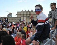 Крымчане принудительно отпразднуют День России